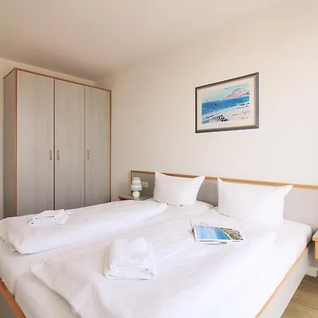 Haus Mecklenburg 20 *